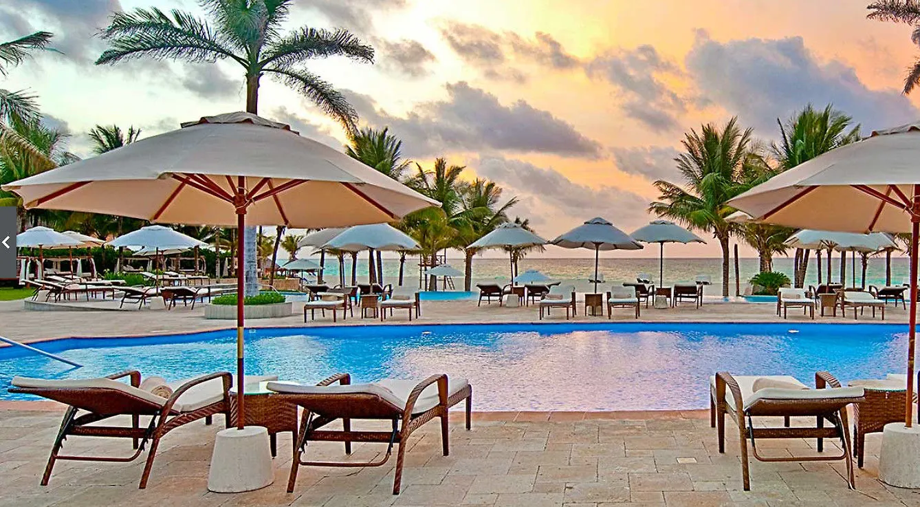 *****  Royal Hideaway Playacar All-Inclusive Adults Only Resort Playa del Carmen Mexico