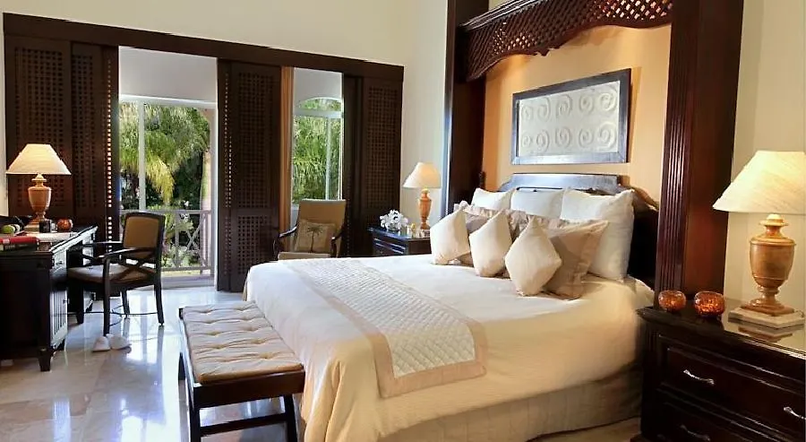 Royal Hideaway Playacar All-Inclusive Adults Only Resort Playa del Carmen