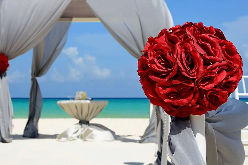 Royal Hideaway Playacar All-Inclusive Adults Only Resort Playa del Carmen Messico